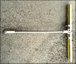 左官ブラシ/パーフェクトフロー上下・左右自在金具付ナイロン３行X900mm（柄付き）
